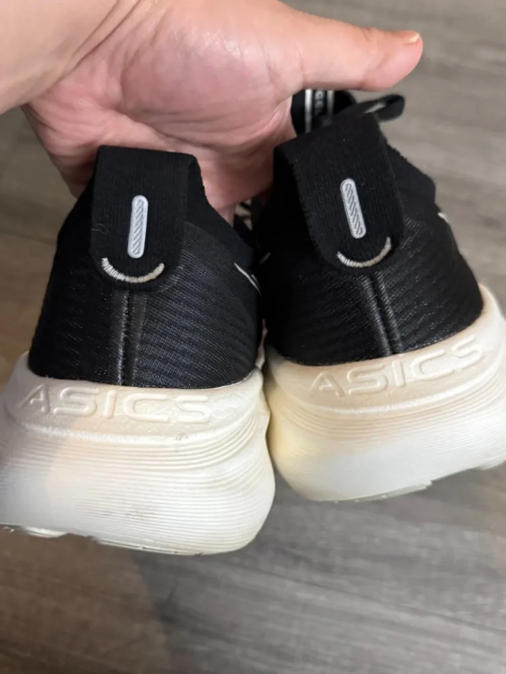 Asics Gel Nimbus 27 1011B958 Black White Running Sneakers Shoes Men's Size 9 - Picture 5 of 7